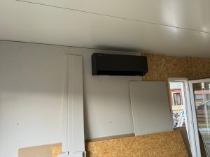 Nieuw-Weerdinge | Hisense-PRO-X | Black