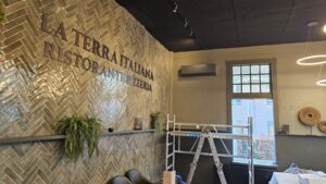Airco Zwolle (horeca) |  Tosot CLIVIA by GREE 7,1 kW bij La Terra Italiana |  comfort voor gasten, het hele jaar door